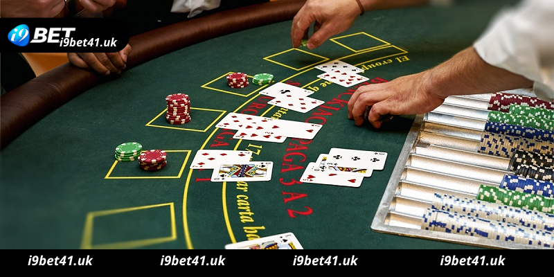 Những quy luật khi tham gia chơi poker i9bet 